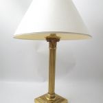 650 3368 Bordslampa